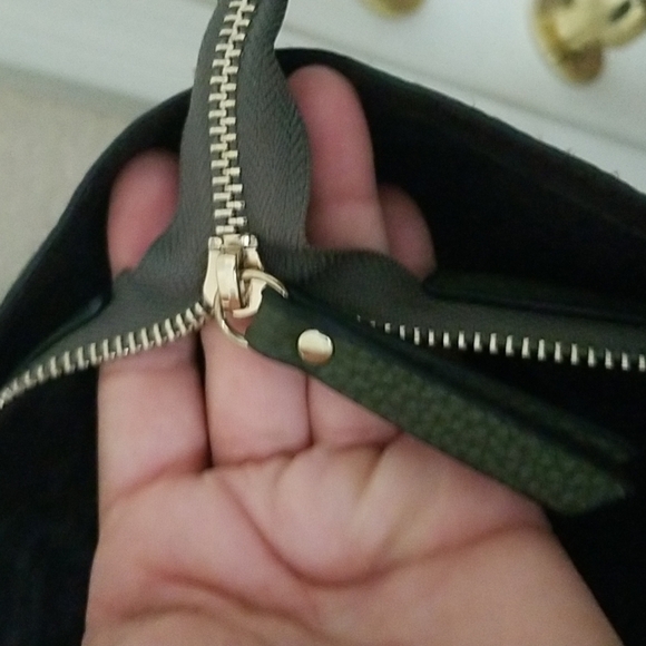 Kenneth cole tote bag - Picture 8 of 12